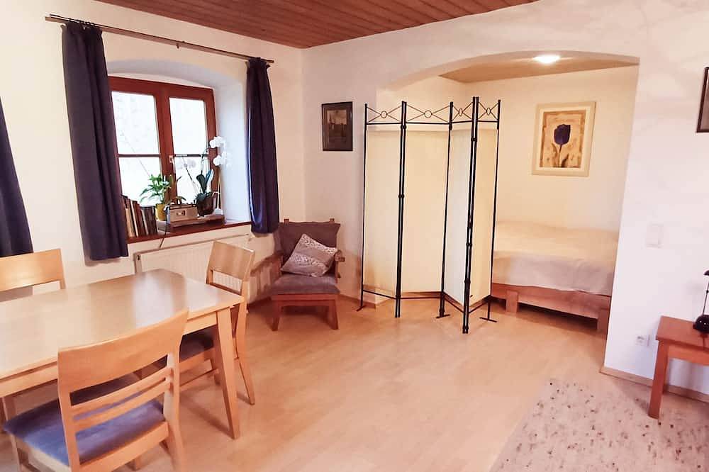 Ganze Wohnung, Ferienwohnung 65qm für max. 4 Personen in Breitbrunn am Chiemsee, Chiemsee