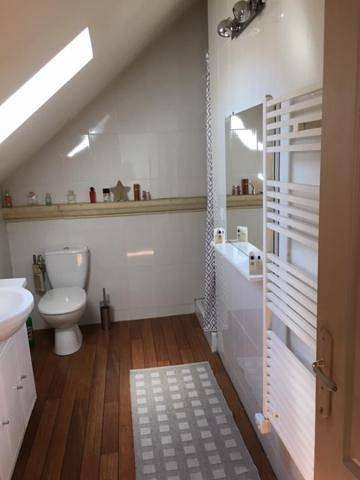 Location de vacances pour 5 personnes, avec vue et jardin dans Cuise-la-Motte - 2