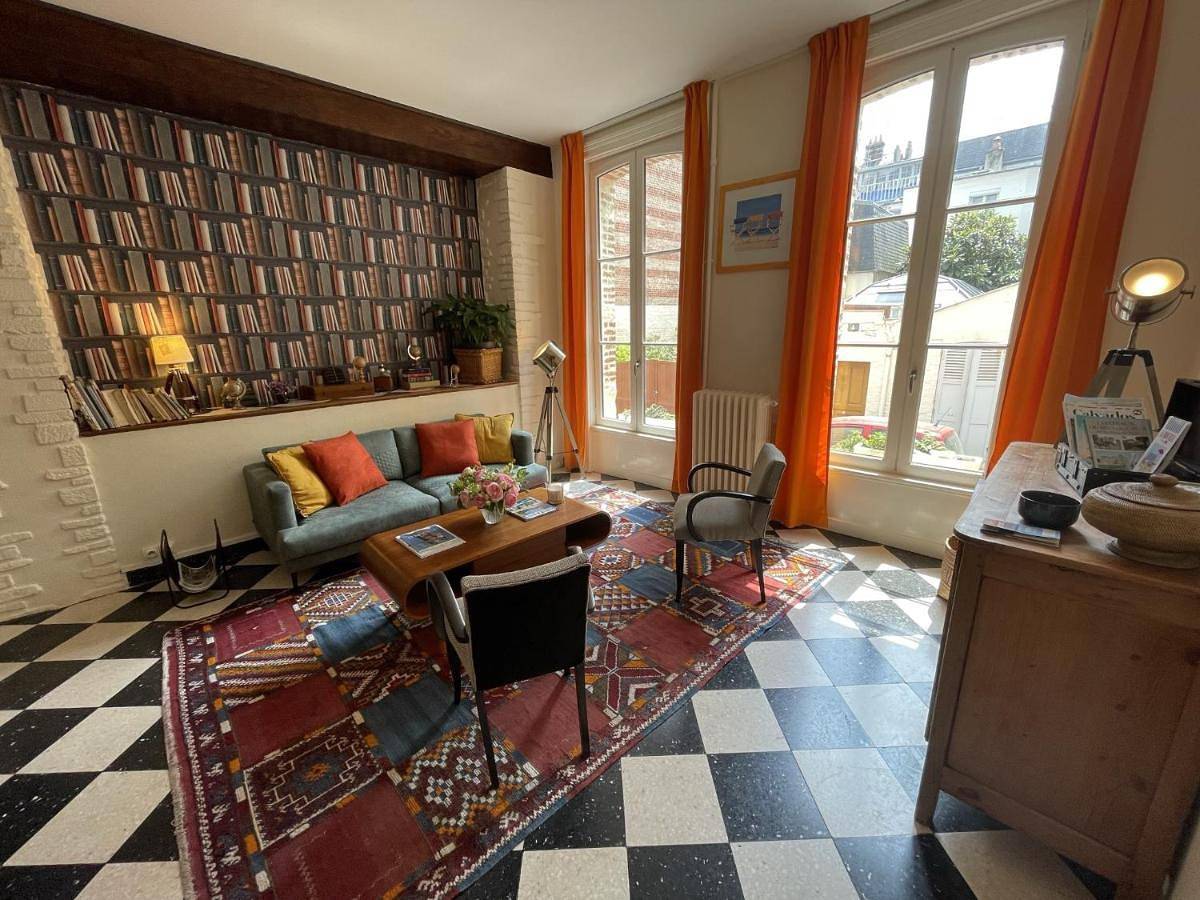 Superior Double Room in Trouville-sur-Mer, Région de Lisieux