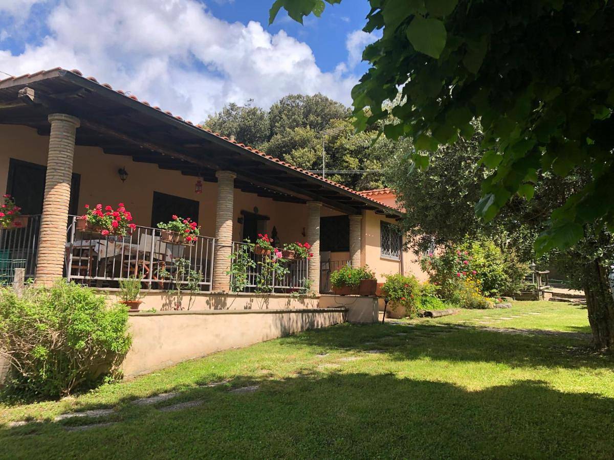Villino indipendente I Tigli in Campagnano di Roma, Lago di Bracciano
