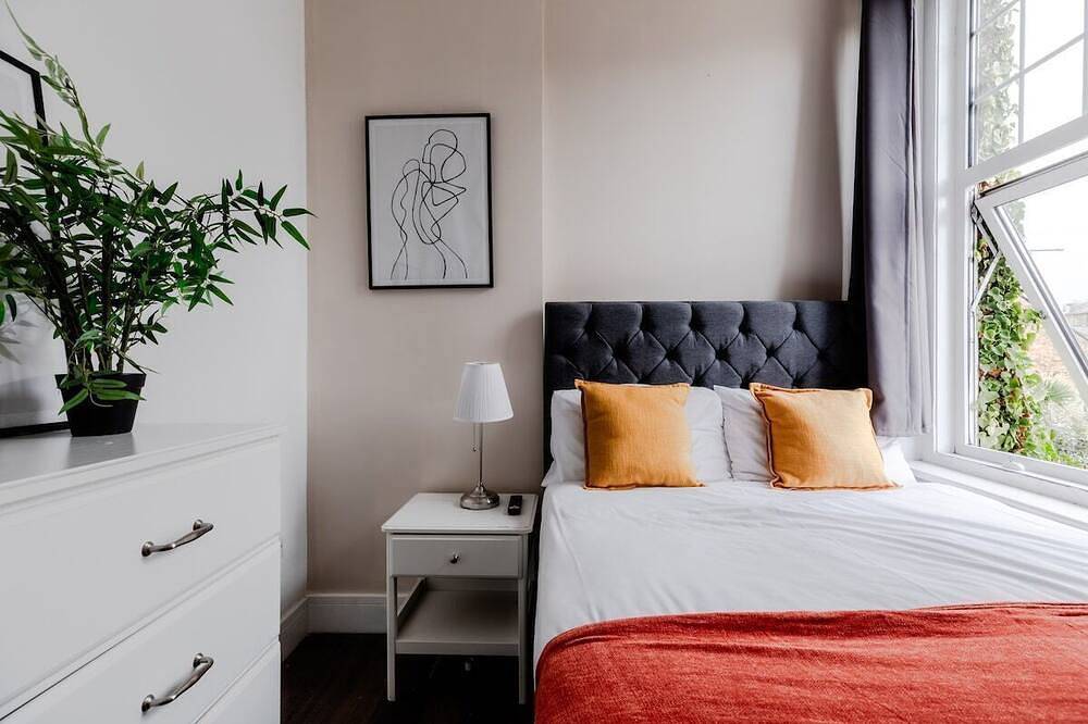 Ganze Wohnung, Apartment-Eigenes Badezimmer-Komfort in Westcliff-on-Sea, Southend-on-Sea