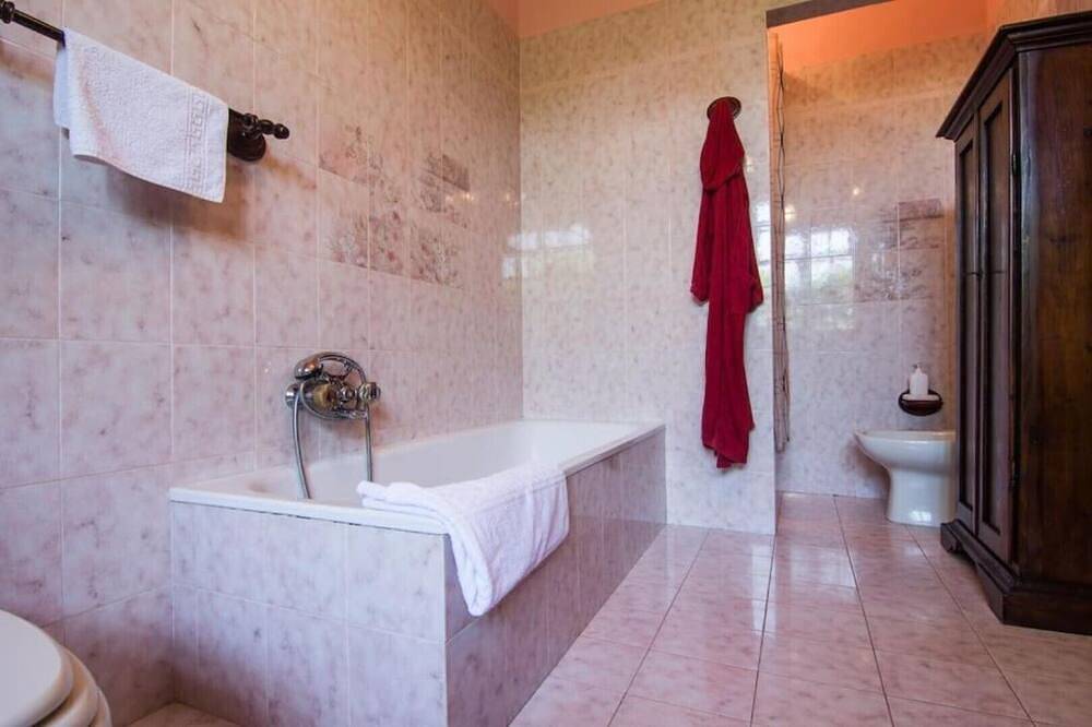 Ganze Wohnung, Villa Anna Studio apartment with separate entrance in Osimo, Ancona Provinz