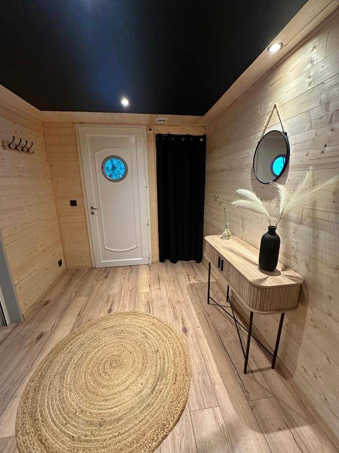 Gîte pour 4 personnes, avec jardin et vue à Sampans - 3