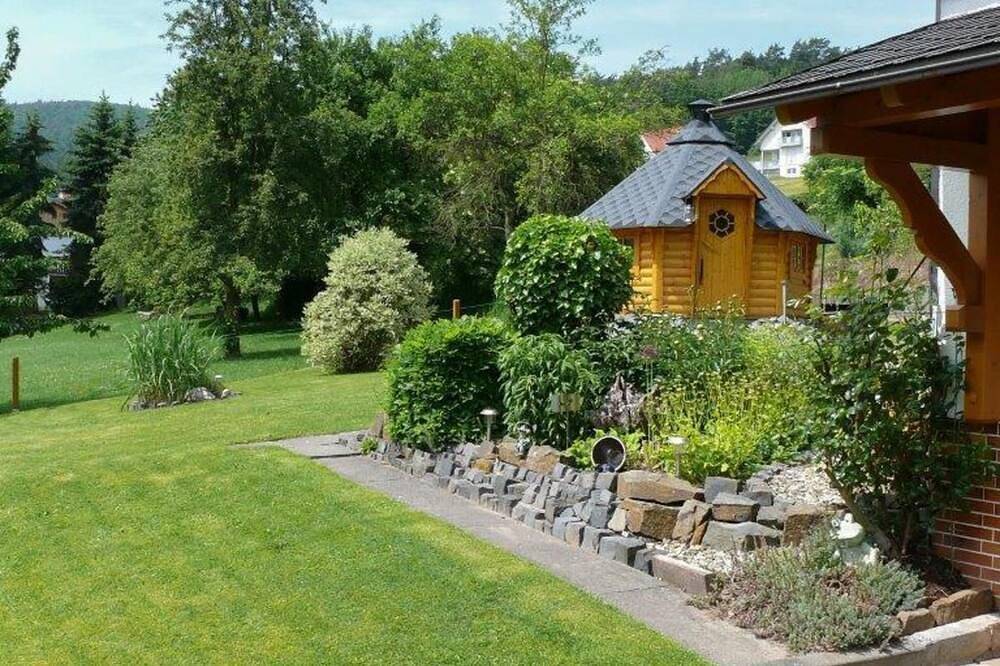 Ganze Wohnung, Ferienwohnung Zum Murmeltier in Hemfurth-Edersee, Edertal