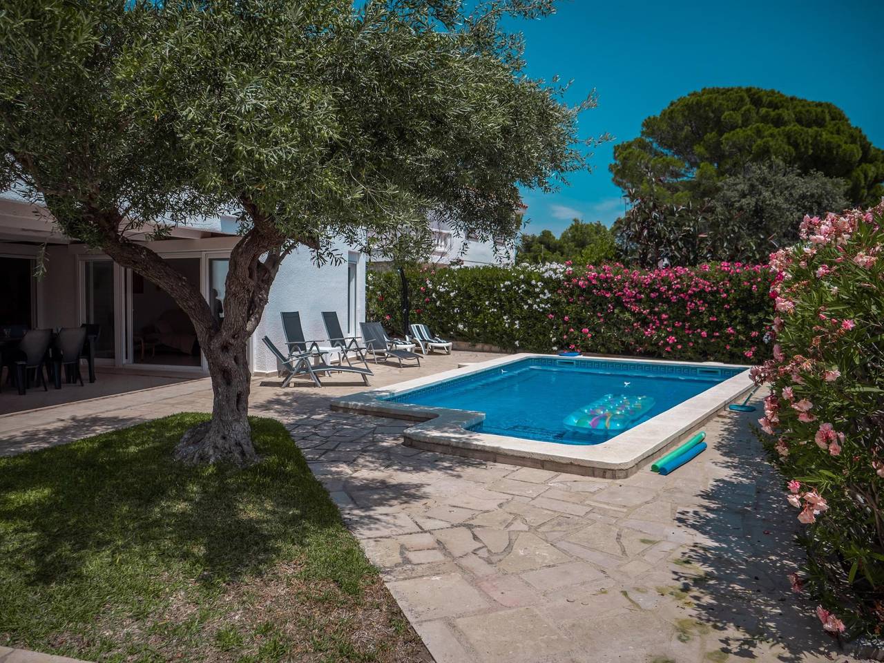 Villa mit privatem Pool in Calafat! in Calafat, Costa Dorada