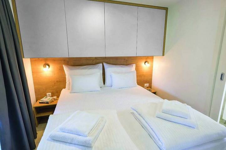 Camping für 6 Personen, mit Pool in Drage - 2