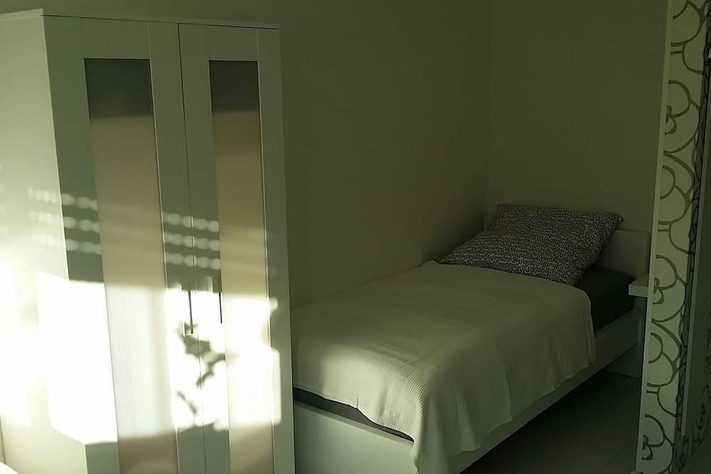 Ganze Wohnung, Apartment in sehr guter Lage für Ihre Unternehmungen in Steinenbronn, Landkreis Böblingen