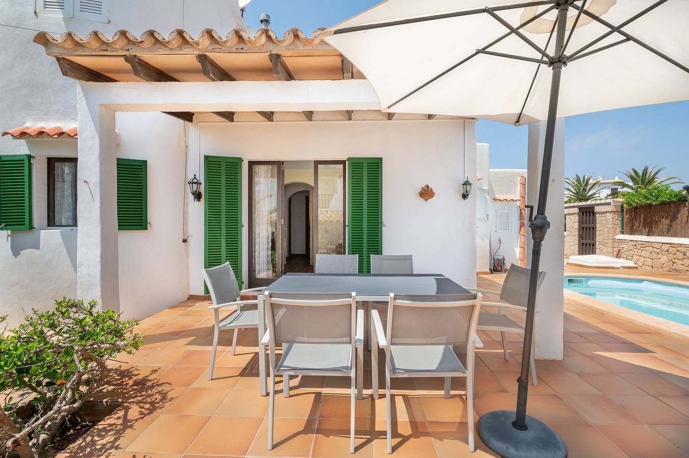Villa 'Casa Sol' with Private Pool, Wi-Fi and Air Conditioning in Cala Egos, Santanyí