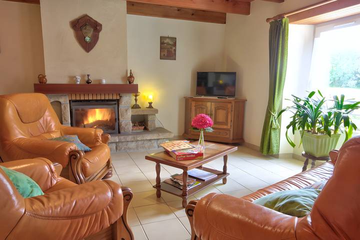Location de vacances pour 6 personnes, avec jardin à Plomodiern - 4