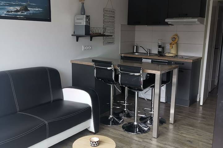 Gîte pour 4 personnes, avec balcon dans Plage de Beaumer