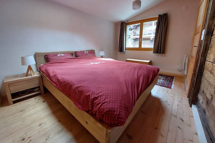 Gîte pour 6 personnes, avec balcon et jardin dans Sarreyer - 2