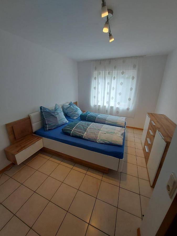 Gîte pour 4 personnes, avec vue et jardin à Wiehl - 2