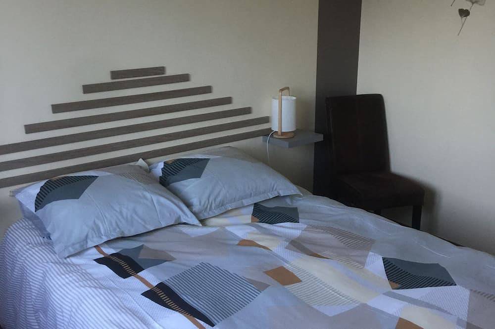 La Perline, Maison individuelle en Ardèche Verte, proche de Lamastre in Le Crestet, Région de Tournon-sur-Rhône
