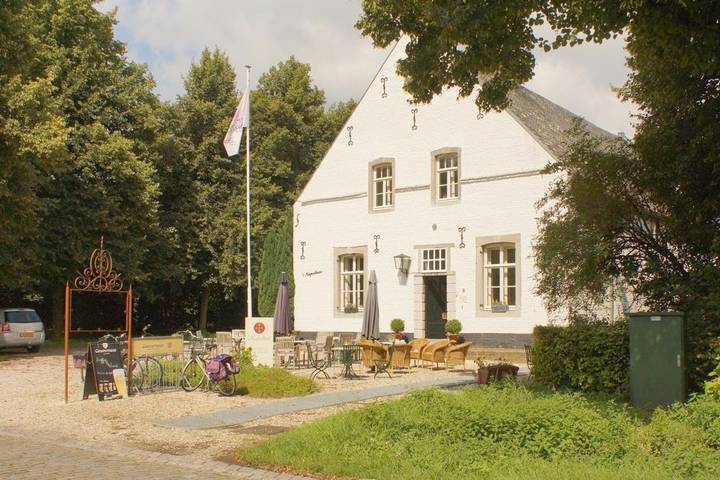 Vakantiehuis voor 2 personen, with Terras and Tuin as well as Uitzicht in Thorn