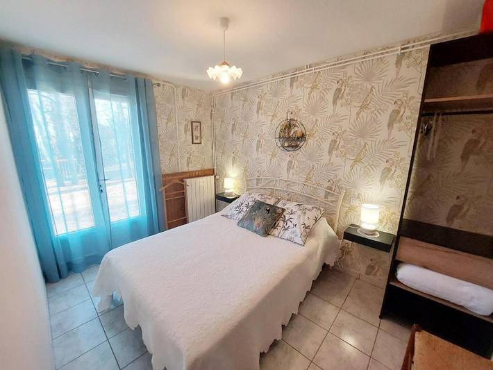 Location de vacances pour 4 personnes, avec piscine ainsi que terrasse et jardin, animaux acceptés à Marcillac-Saint-Quentin - 2