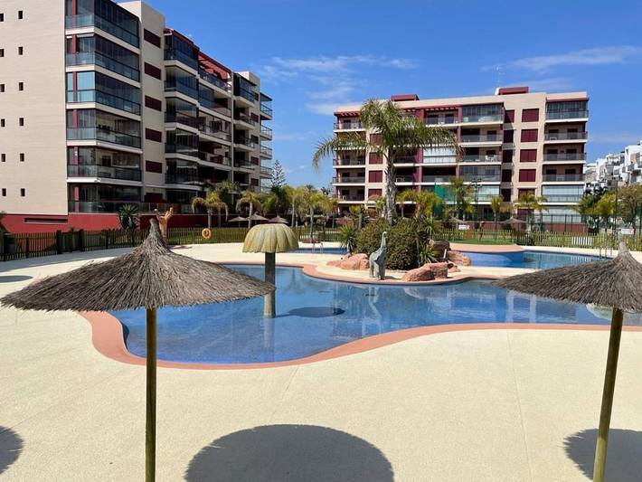 Ferienhaus für 5 Personen, mit Balkon und Terrasse sowie Garten und Kinderpool in Mil Palmeras