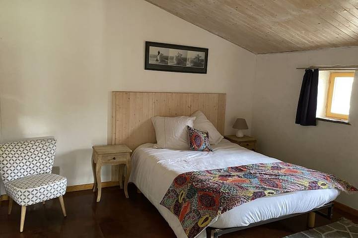 Location de vacances pour 6 personnes, avec jardin à Saou - 2