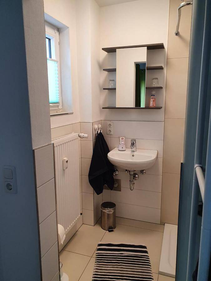 Ganze Wohnung, One-Bedroom Apartment in Obernburg am Main, Main-Odenwald