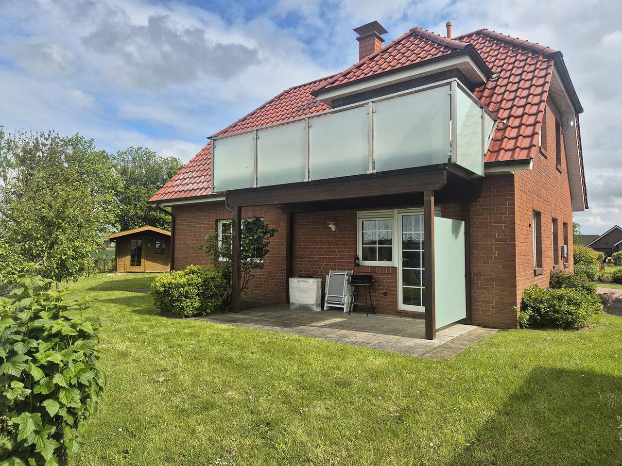 Ganze Wohnung, Ferienwohnung „Feldblick“ – Entspannung mit Weitblick im Herzen der Krummhörn in Eilsum, Krummhörn