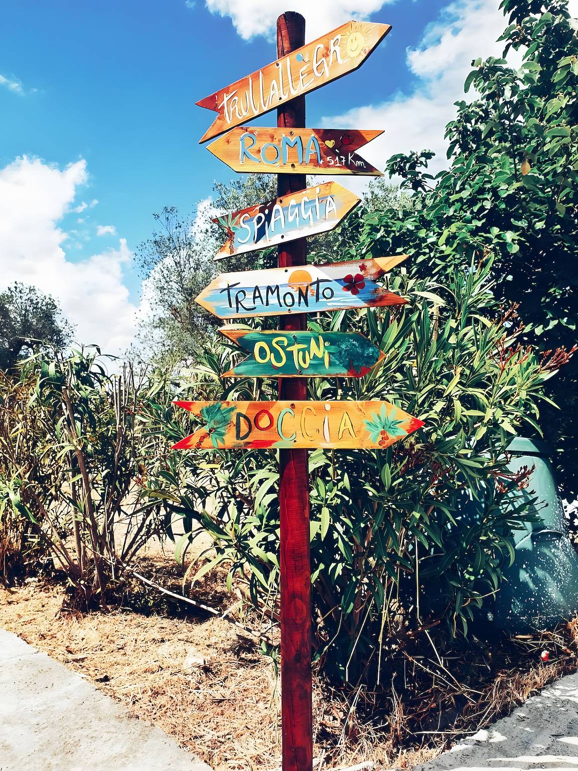 Apartamento entero, Apartamento 'Trullallegro' con Terraza Privada, Wi-Fi y Aire Acondicionado in Traghetto, Salento