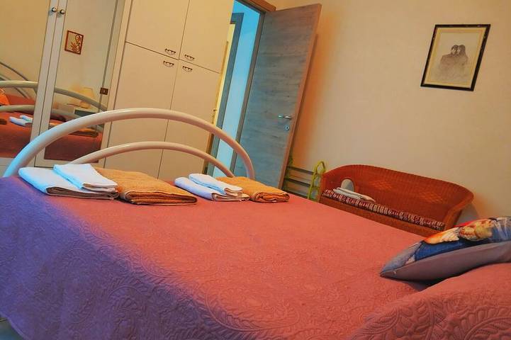 Appartamento intero, Comoda e tranquilla casa vacanza a cala gonone   AC  WIFI Cin It091017C2000P2115 in Cala Gonone, Dorgali