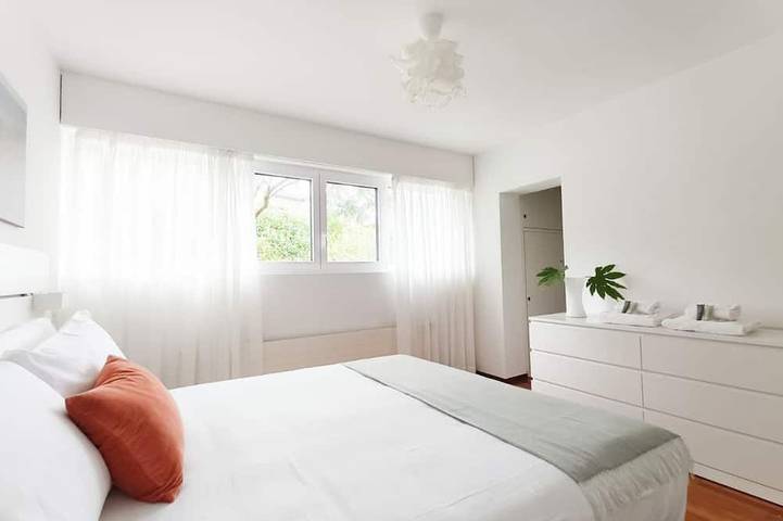 Ganze Wohnung, Apartment with garden near Lugano (Casa San Michele) in Luganersee