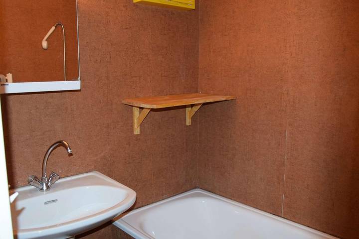 Gîte pour 4 personnes, avec balcon dans Station de Risoul - 3