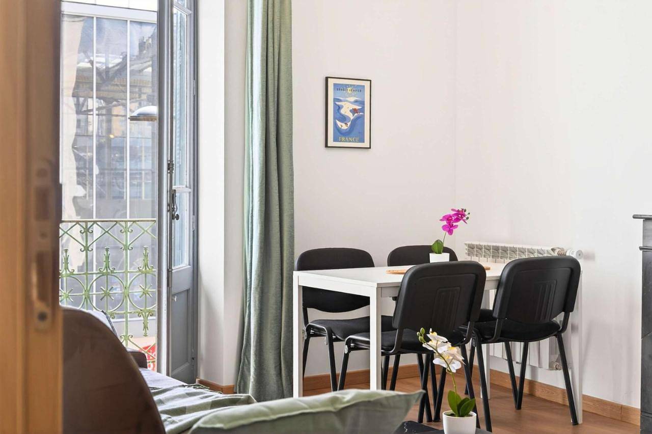 Appartement entier, Auberge des 2 Savoie - T2 Proche Gare & Centre-ville, Idéal Séjour! in Chambéry, Région de Chambéry