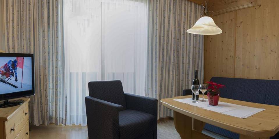 Ganze Ferienwohnung, Appartement "Nr.2"  - 1 Schlafraum in Leutasch, Innsbruck Land