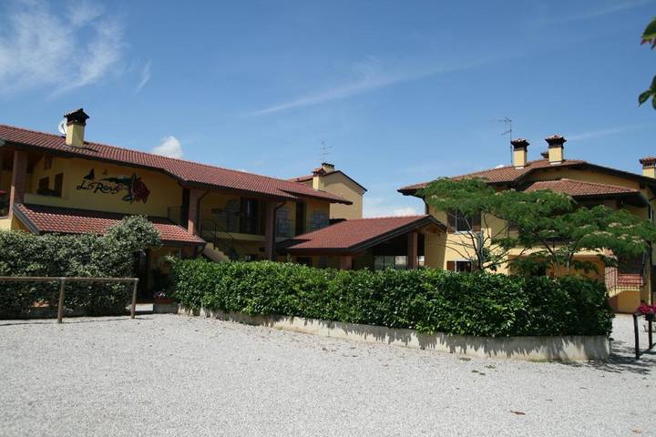 Agriturismo per 3 persone, con Balcone e Terrazza nonché Giardino e Panorama in Provincia di Gorizia