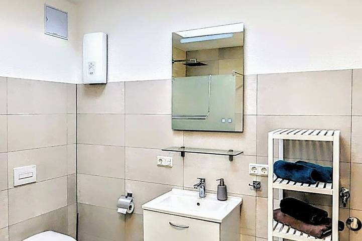 Ganze Wohnung, Fewo Urban Gotha-Friedenstein-Parken an der Wohnungstür-900 Meter zum Bahnhof in Gotha, Gotha und Umgebung