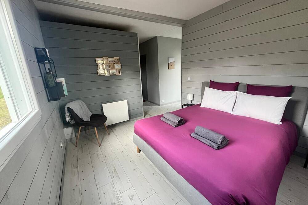 Contemporary house 8 pers Mont Saint Michel - Large plot, terrace & quiet area in Roz-sur-Couesnon, Mont-Saint-Michel Bay