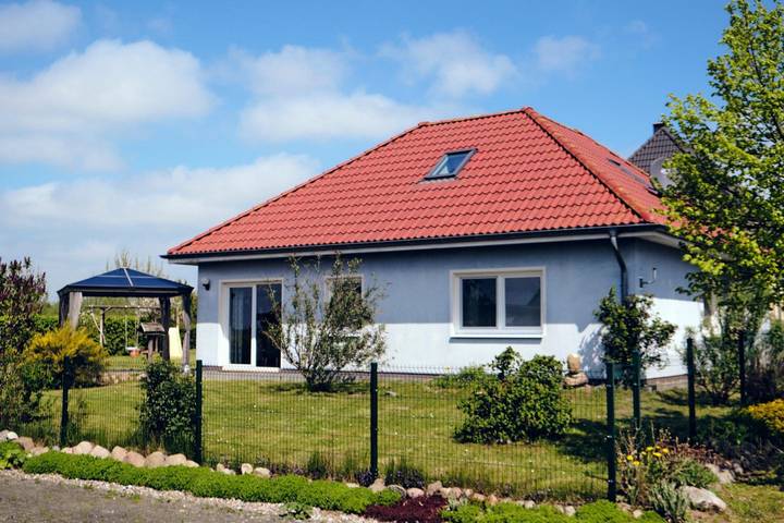 Ferienhaus für 8 Personen, mit Terrasse und Garten in Gustow