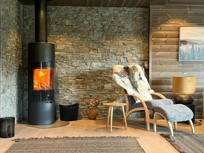 Moderne Hütte mit Freizeitangeboten und Feuerstelle in der Nähe von Voss in Voss
