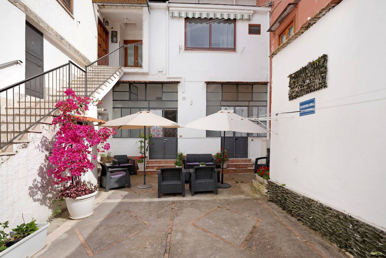 Appartement entier, Appartement 'Penisola 4' avec terrasse partagée, Wi-Fi et climatisation in Vico Equense, Sorrento Coast