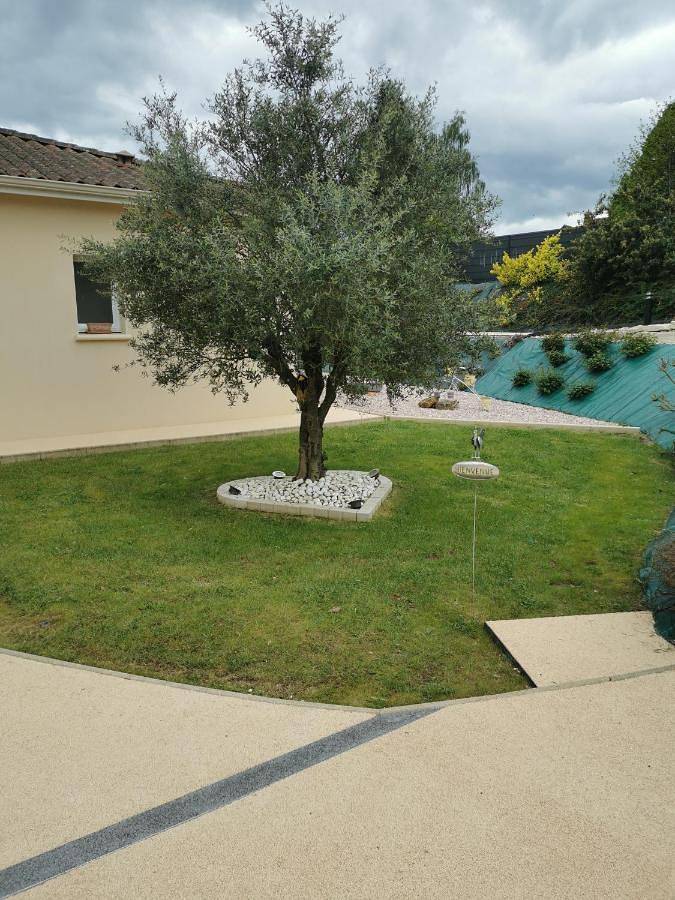 Chambre d’hôte pour 2 personnes, avec piscine ainsi que vue et jardin en Dordogne - 3