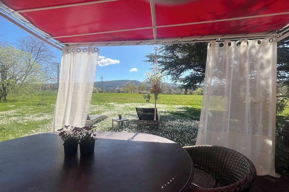 Ruhiges Ferienhaus am Fuße des Mont Ventoux, zwischen Sault und den Schluchten der Nesque in Monieux, Parc naturel régional du Mont-Ventoux