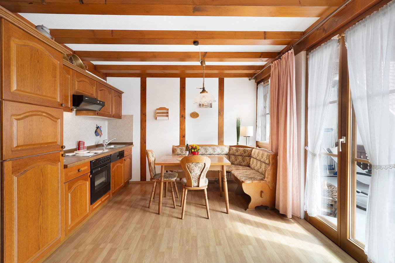 Zimmer 'Müller Thurgau' mit privatem Balkon, Wi-Fi / inkl. Frühstück in Endingen, Kaiserstuhl