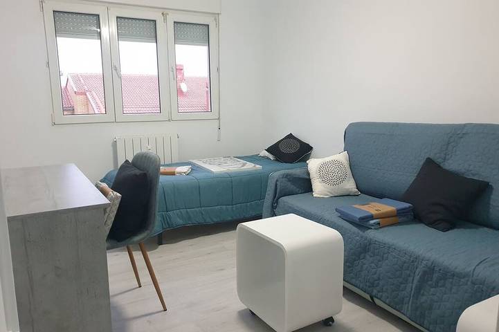 Apartamento entero, Piso entero 4 dormitorios centrico. Totalmente nuevo moderno, elegante. in Ciudad Real, La Mancha