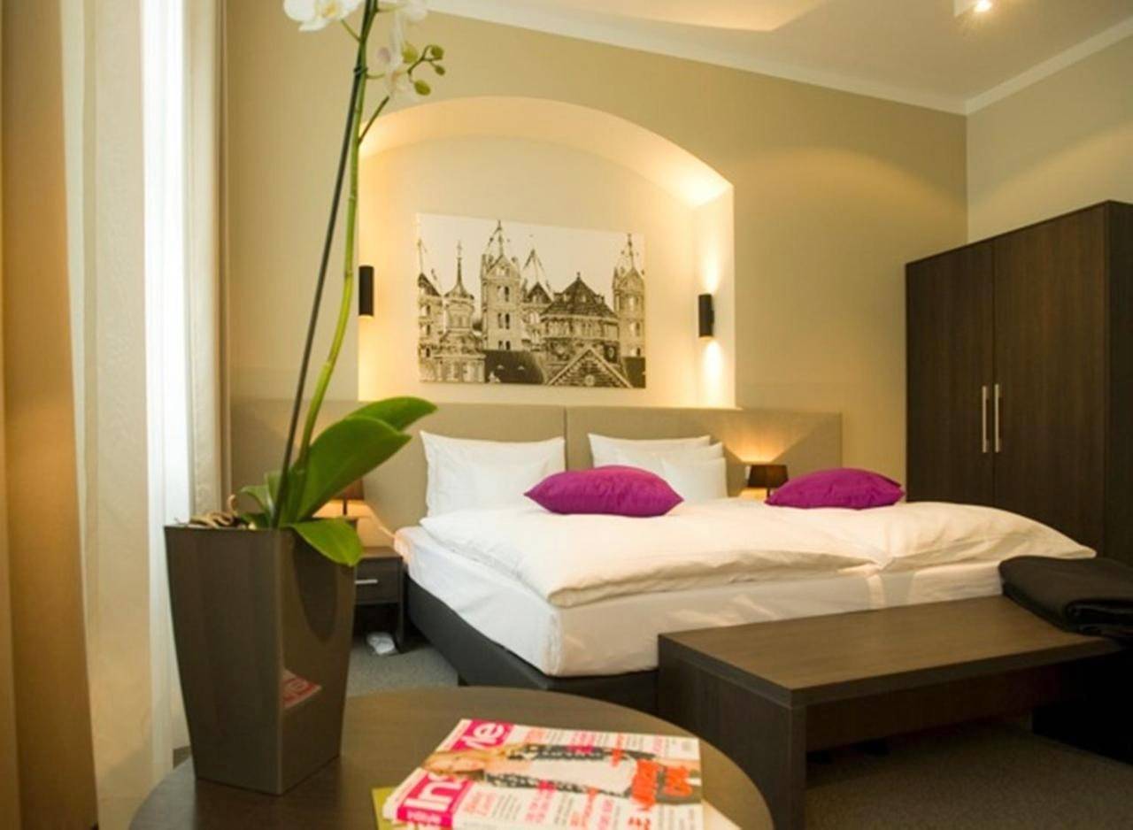 Hotel Residenz am Königsplatz in Speyer, Rheinebene