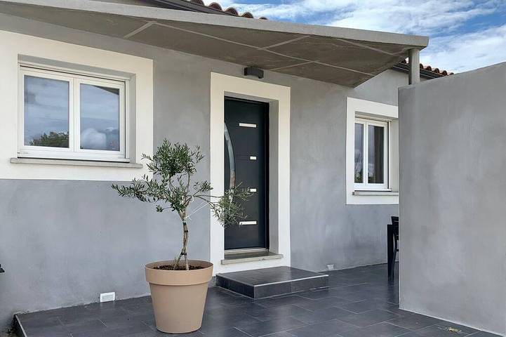 Location de vacances pour 8 personnes à Pezens