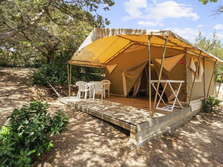 Camping Le Damier - Bungalow in tela 5 persone - Bungalow di tela Canada 20m² / 2 camere - senza bagno (sabato) in Pianotolli-Caldarello, Sartène e dintorni