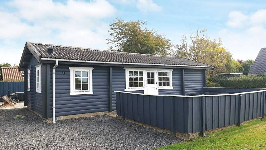 Ferieudlejning for 5 personer, med terrasse i Assens