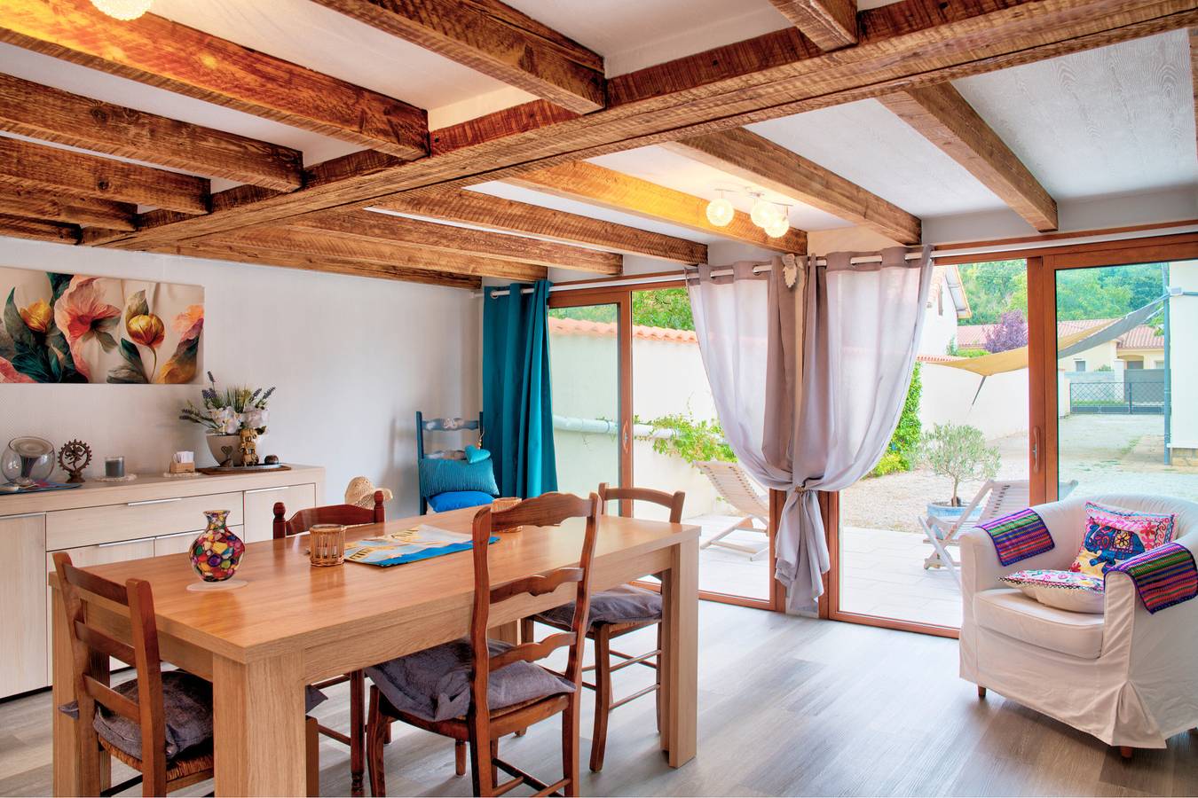 Chambre d'hôtes 'Les Tuilières' avec petit-déjeuner, Wi-Fi et climatisation in Mouleydier, Périgord Pourpre