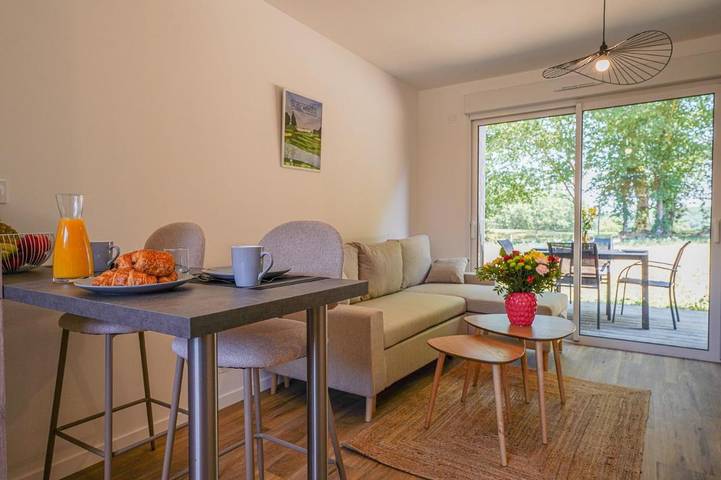 Maison de vacances pour 2 personnes, avec Balcon ainsi que Terrasse et Jardin