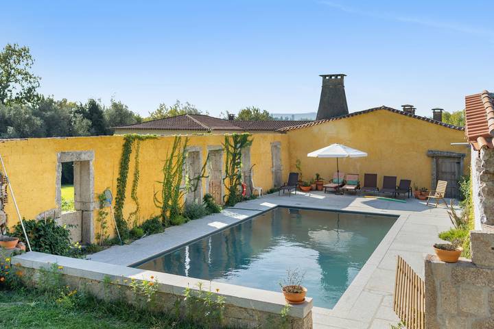 Casa das Oliveiras : Vue montagne, Wi-Fi, climatisation in Vale do Neiva, Distrito de Viana do Castelo