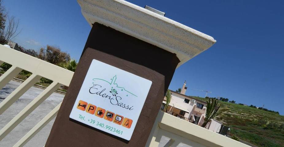 Chambre d’hôte pour 5 personnes, avec jardin et vue ainsi que piscine et vue sur le lac, adapté aux familles à Matera - 2