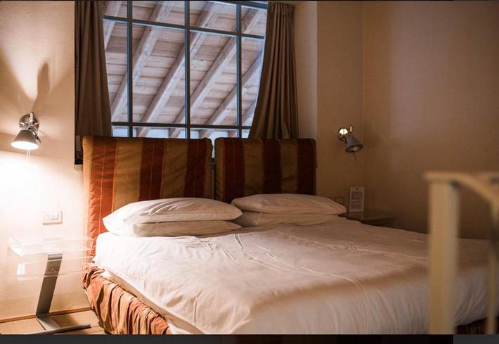 Hotel für 3 Personen, mit Terrasse und Whirlpool sowie Garten und Sauna in Varese - 2