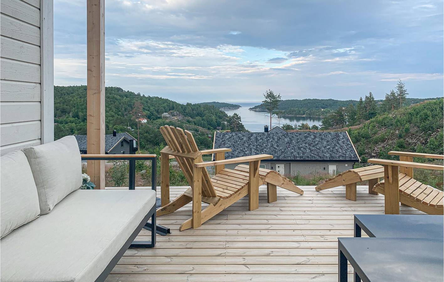 Ferienhaus für 8 Personen mit Ausblick in Risør