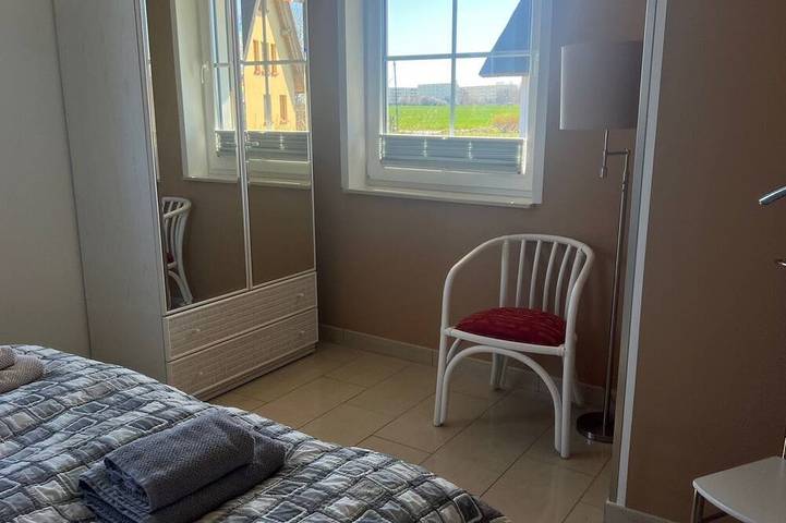 Apartamento entero, 5 star vacation apartment according to Dtv - pure luxury only 200m from the beach - WLAN free of charge in Dranske, Rügen